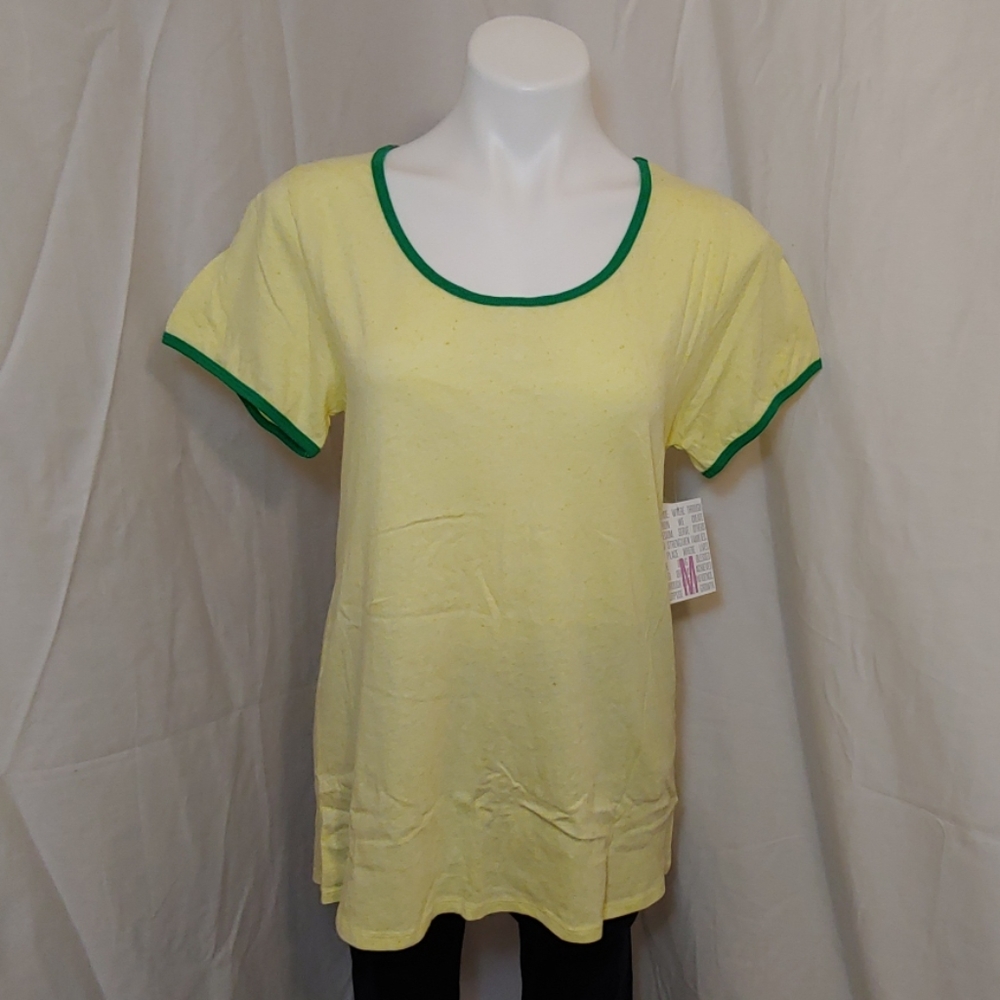 🎁Vintage LulaRoe Classic Tee